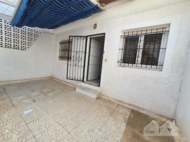 Casa en venta en Los Alcázares photo 0