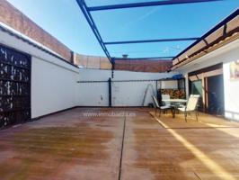 Casa en venta en Baeza, Baeza photo 0