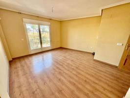 Piso en venta en Tomelloso, Tomelloso photo 0