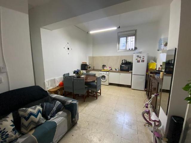 Oficina en venta en Sabadell, Els merinals photo 0