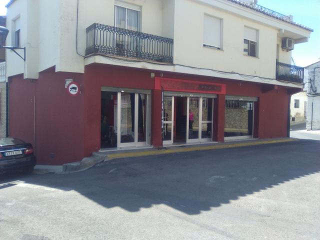 Local comercial en venta en Alfara de la Baronia, Alfara de la Baronia photo 0