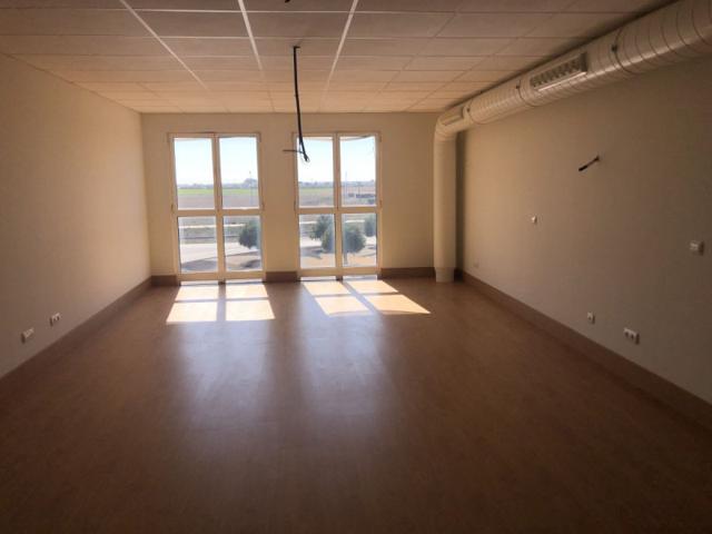 Oficina en venta en Griñón, Grinon photo 0