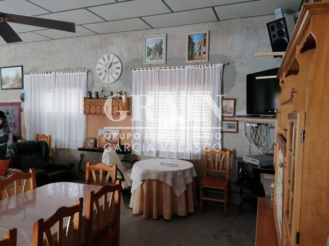 Adosada en venta en Barrax, Barrax photo 0