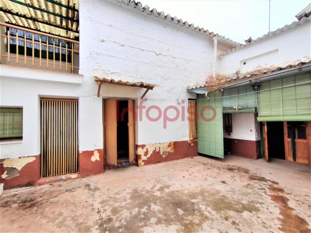 Casa en venta en Valdepeñas, Convento photo 0