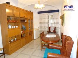 Casa en venta en Jerez de los Caballeros, Plaza de Abastos photo 0