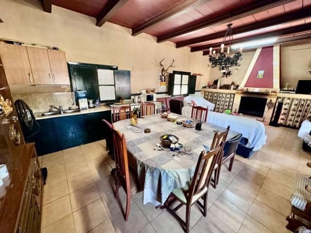 Chalet en venta en Valdepeñas, Banos del Peral photo 0