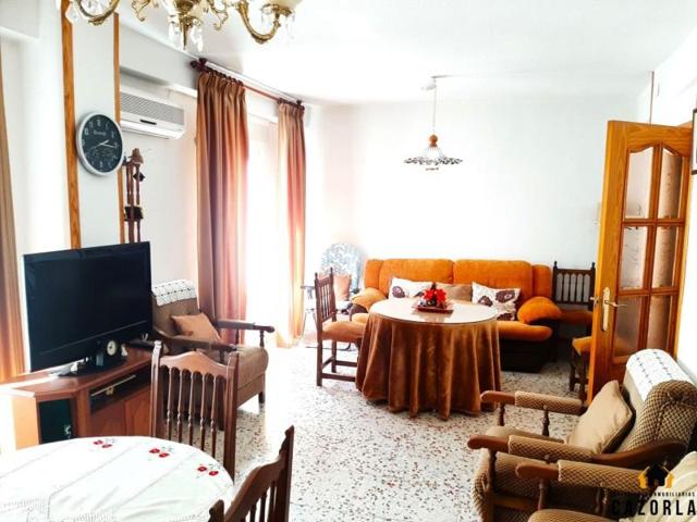 Piso en venta en Cazorla, Cazorla photo 0