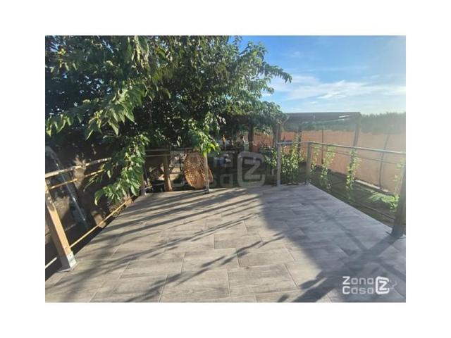 Chalet en venta en Carcaixent photo 0