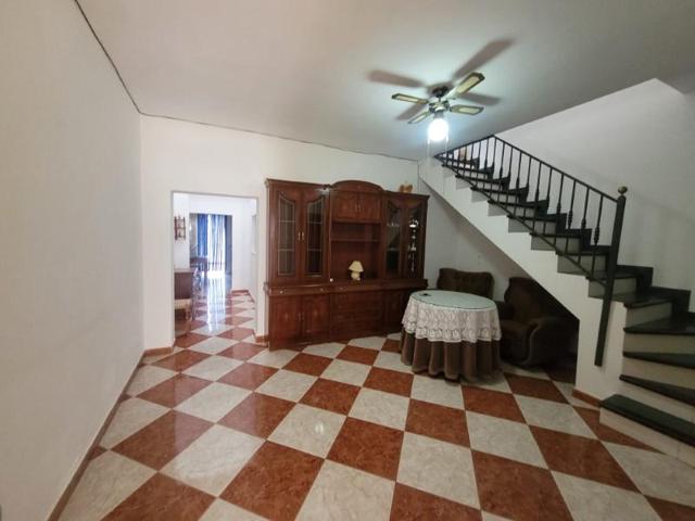 Casa en venta en Morón de la Frontera photo 0