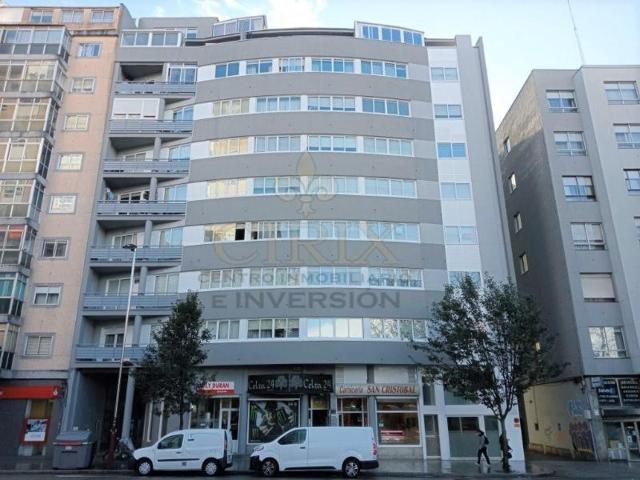 Piso en venta en Vigo photo 0