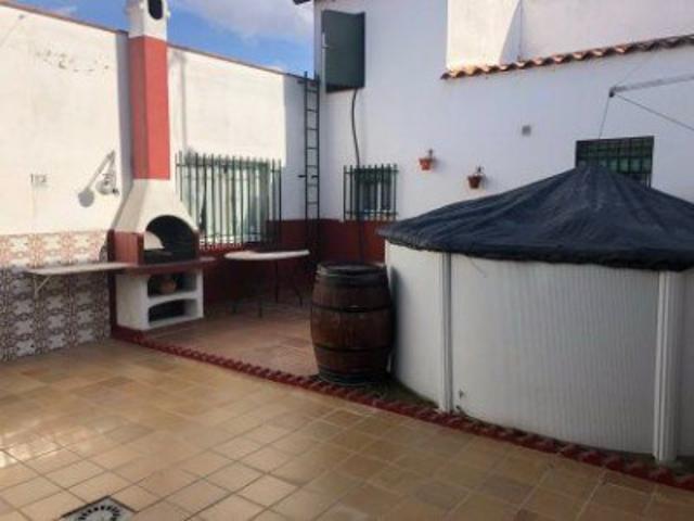 Nave industrial en venta en Almendralejo, Las Mercedes - Calles photo 0