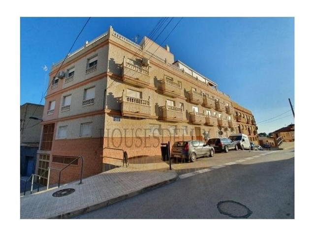 Piso en venta en Crevillent, Crevillent photo 0