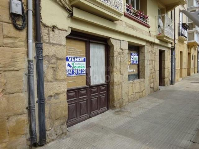 Local comercial en venta en Haro photo 0