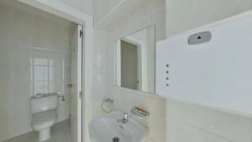 Local comercial en venta en Béjar, Béjar photo 0