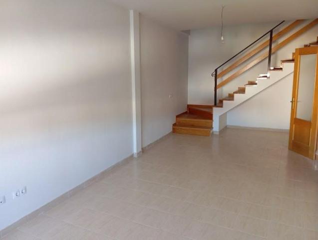 Piso en venta en Navaluenga, Navaluenga photo 0