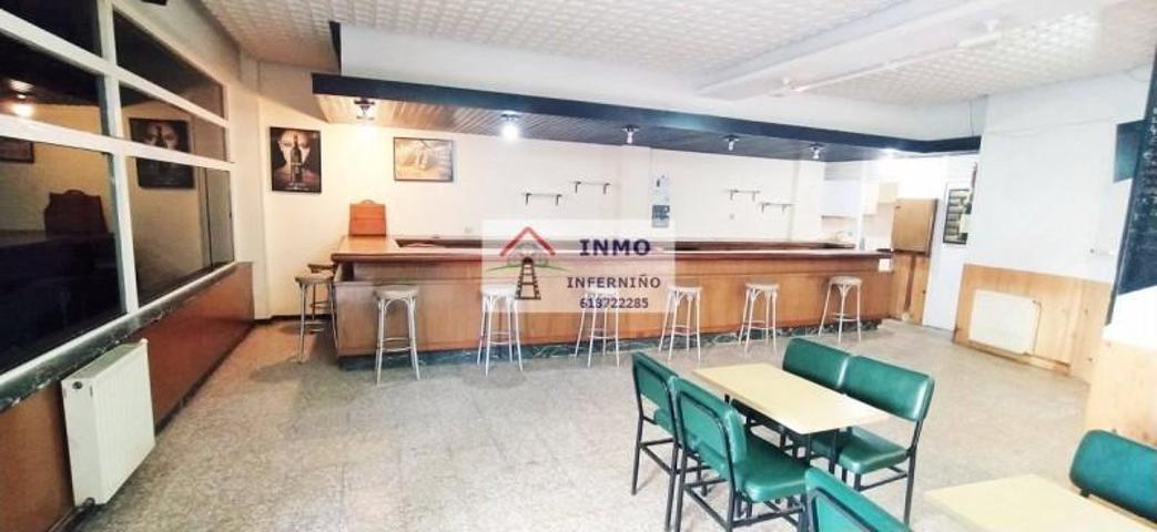 Local comercial en venta en Ferrol, San Juan photo 0