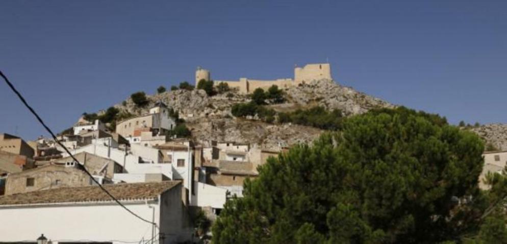 Piso en venta en Castalla, Castalla photo 0