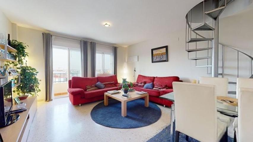 Piso en venta en Almendralejo, Carretera Badajoz - Campo Futbol photo 0