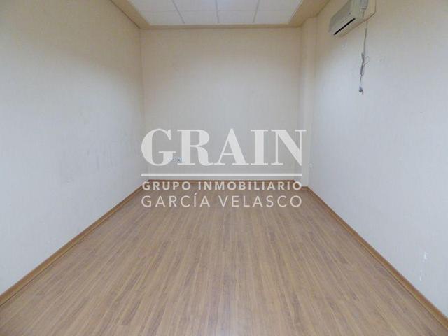 Local comercial en alquiler en Albacete, Centro photo 0