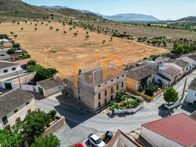 Casa en venta en Cúllar, Cullar photo 0