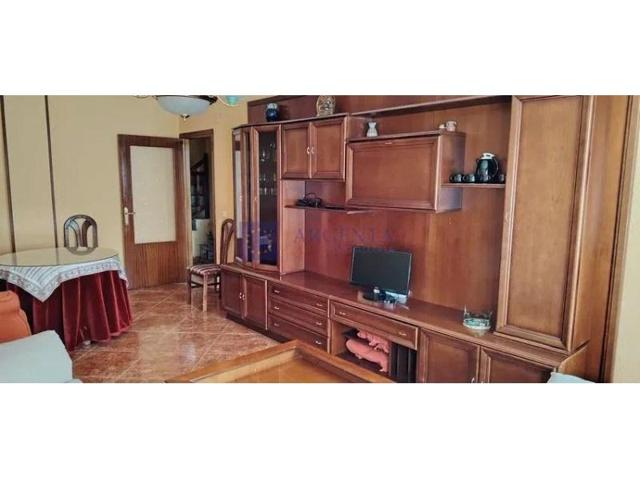 Piso en venta en Arroyo de la Luz photo 0