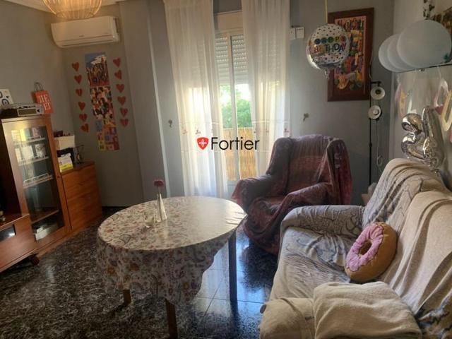 Piso en venta en Martos, Centro photo 0