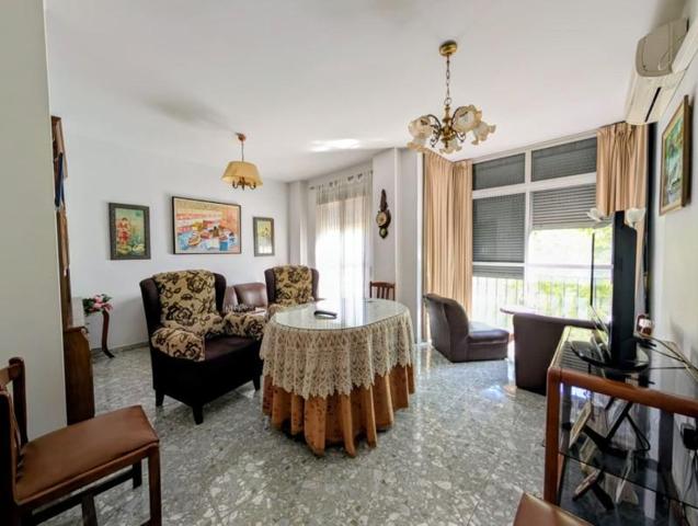 Piso en venta en Loja, Paseo Publico photo 0