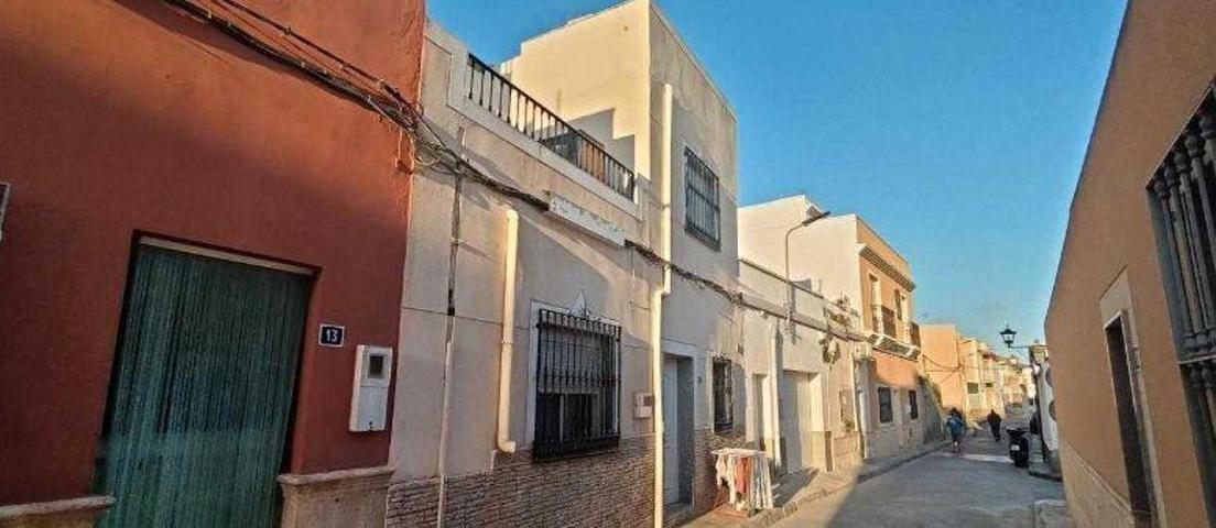 Chalet en venta en Pechina photo 0