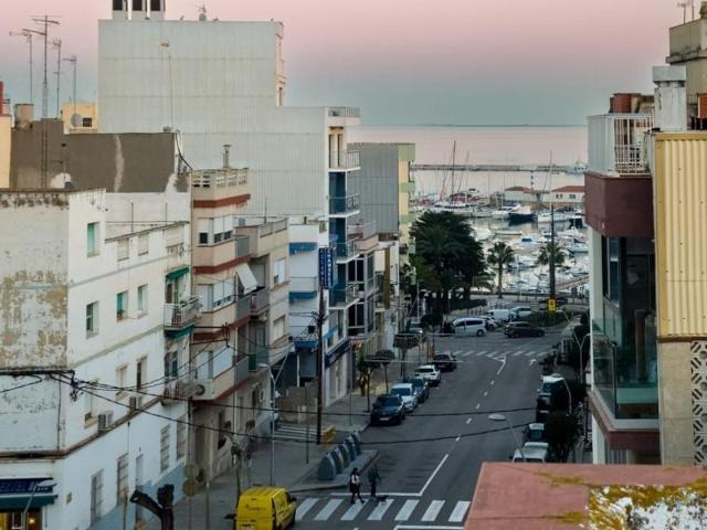 Piso en venta en Sant Carles de la Ràpita, Centro photo 0