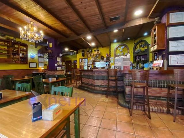 Local comercial en venta en Langreo, La Felguera photo 0