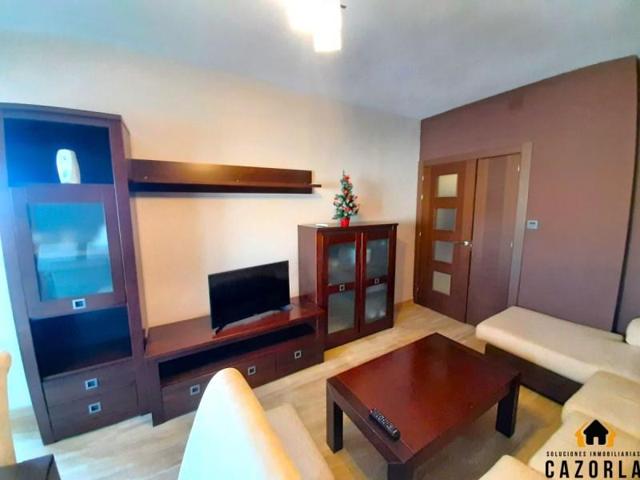 Piso en venta en Peal de Becerro, Peal De Becerro photo 0