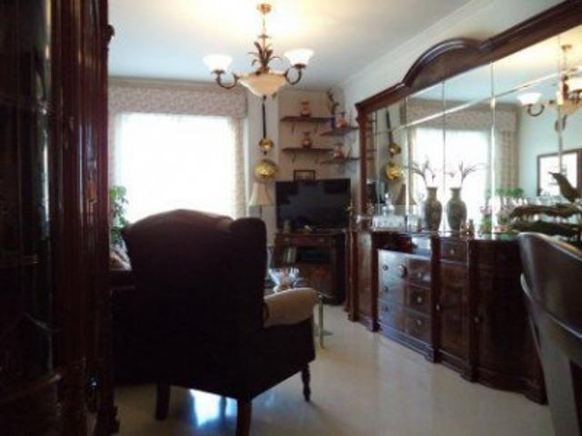 Piso en venta en Almendralejo, Santiago - Ermita photo 0