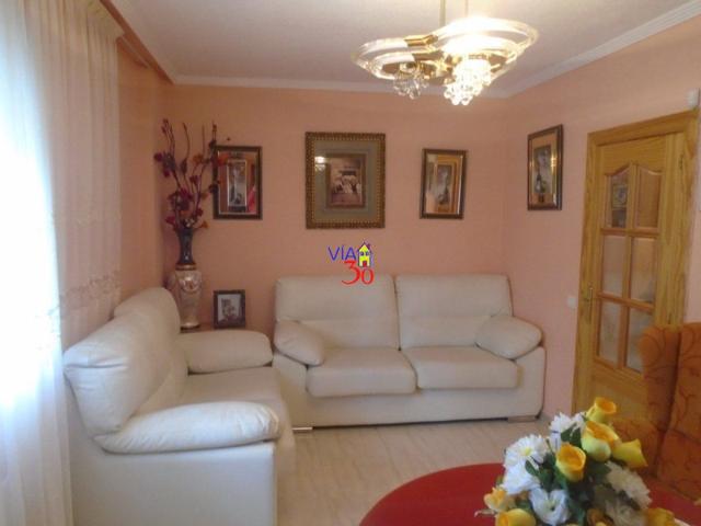 Piso en venta en Salamanca, Barrio - Tormes photo 0