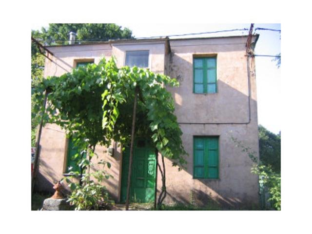 Casa con terreno en venta en Sarria, O Oural photo 0