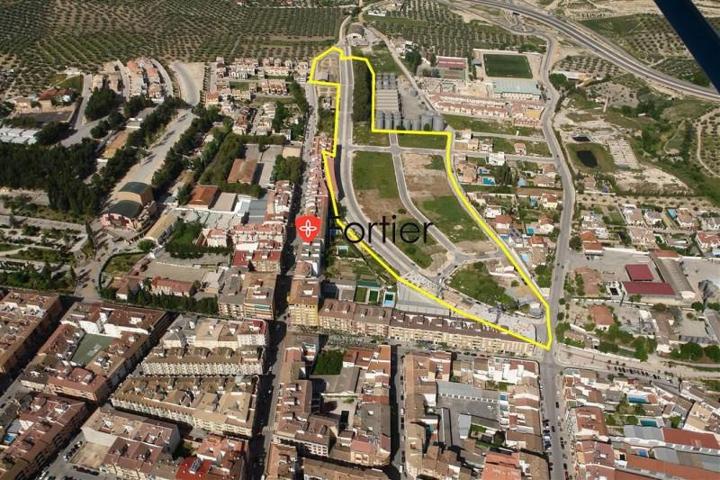 Terreno en venta en Martos, Centro photo 0