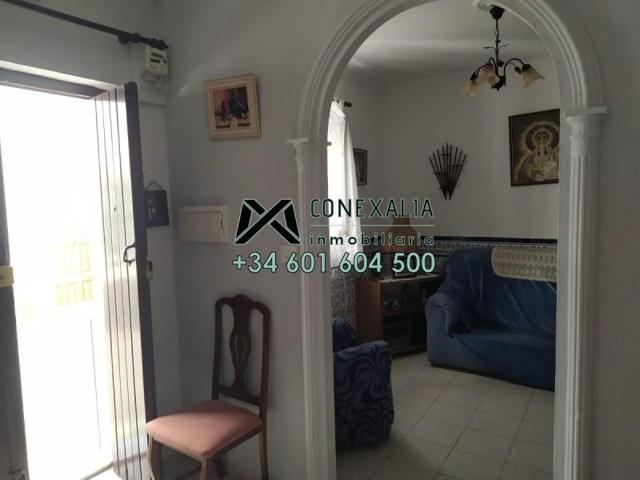 Casa en venta en Olvera, Ensanche photo 0