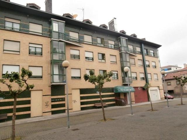 Local comercial en venta en Siero, Lugones photo 0