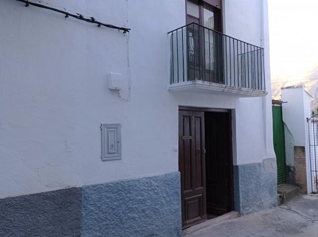 Casa en venta en Cazorla, Cazorla photo 0