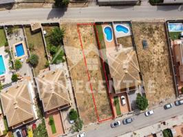 Terreno en venta en Vila-sacra photo 0