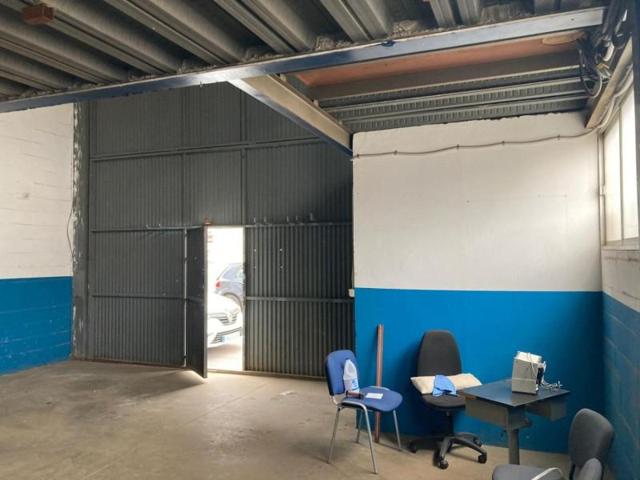 Nave industrial en venta en Sevilla, Polig. Industriales - Calonge photo 0