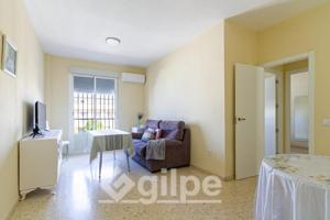 Piso en venta en Marchena, Plaza Santa Gema photo 0