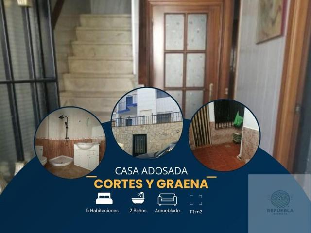 Casa en venta en Guadix photo 0