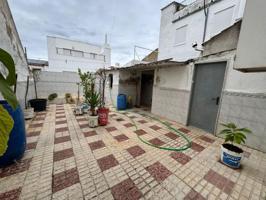 Casa en venta en Torredonjimeno, Torredonjimeno photo 0