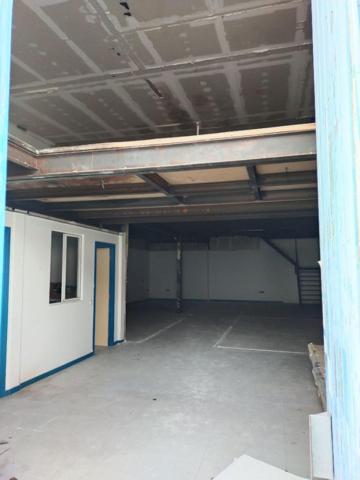 Nave industrial en venta en Sevilla, Polig.Industriales - La Red photo 0