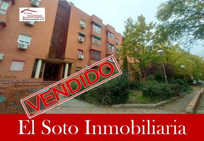 Piso en venta en Madrid, Carabanchel photo 0