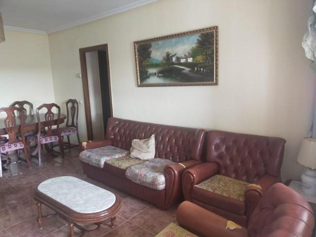 Piso en venta en Arévalo photo 0