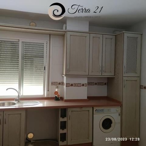 Piso en venta en Torre del Campo, Torre Del Campo photo 0
