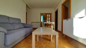 Piso en venta en Segovia, Puente Hierro photo 0