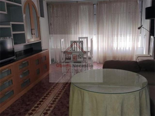 Apartamento en venta en Úbeda photo 0