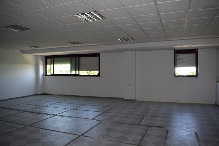 Nave industrial en venta en Puerto Real, Minigolf Bahia photo 0